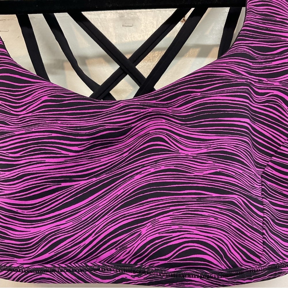 Lululemon Pink Zebra Print Sports Bra, size 8 - Picture 4 of 5